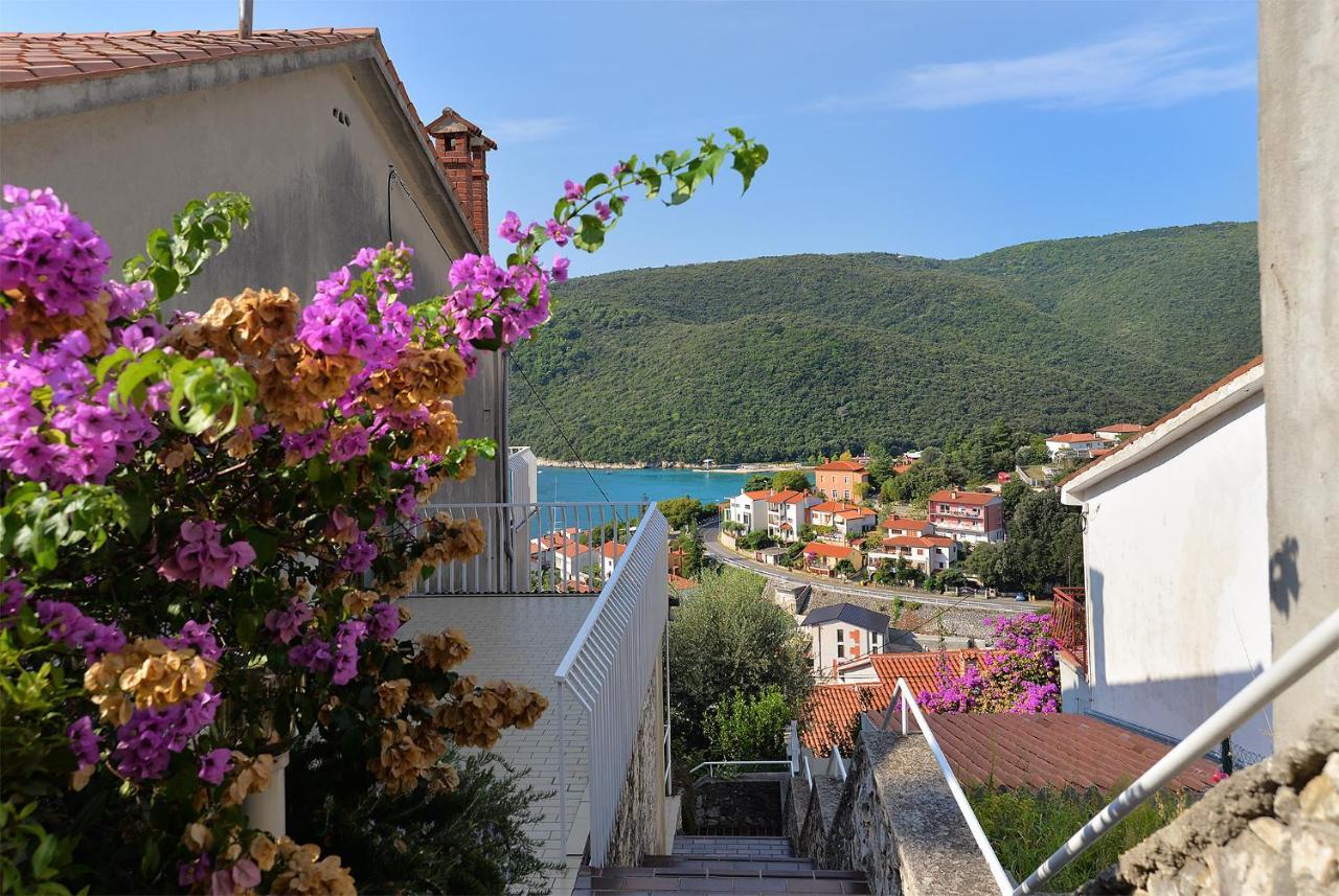 Apartments Jadranka 612 Rabac Kültér fotó