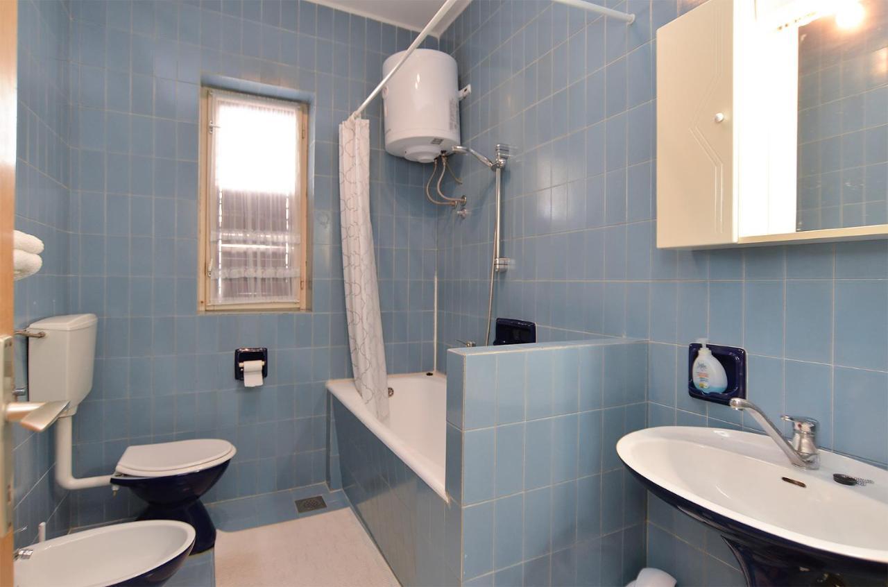 Apartments Jadranka 612 Rabac Kültér fotó